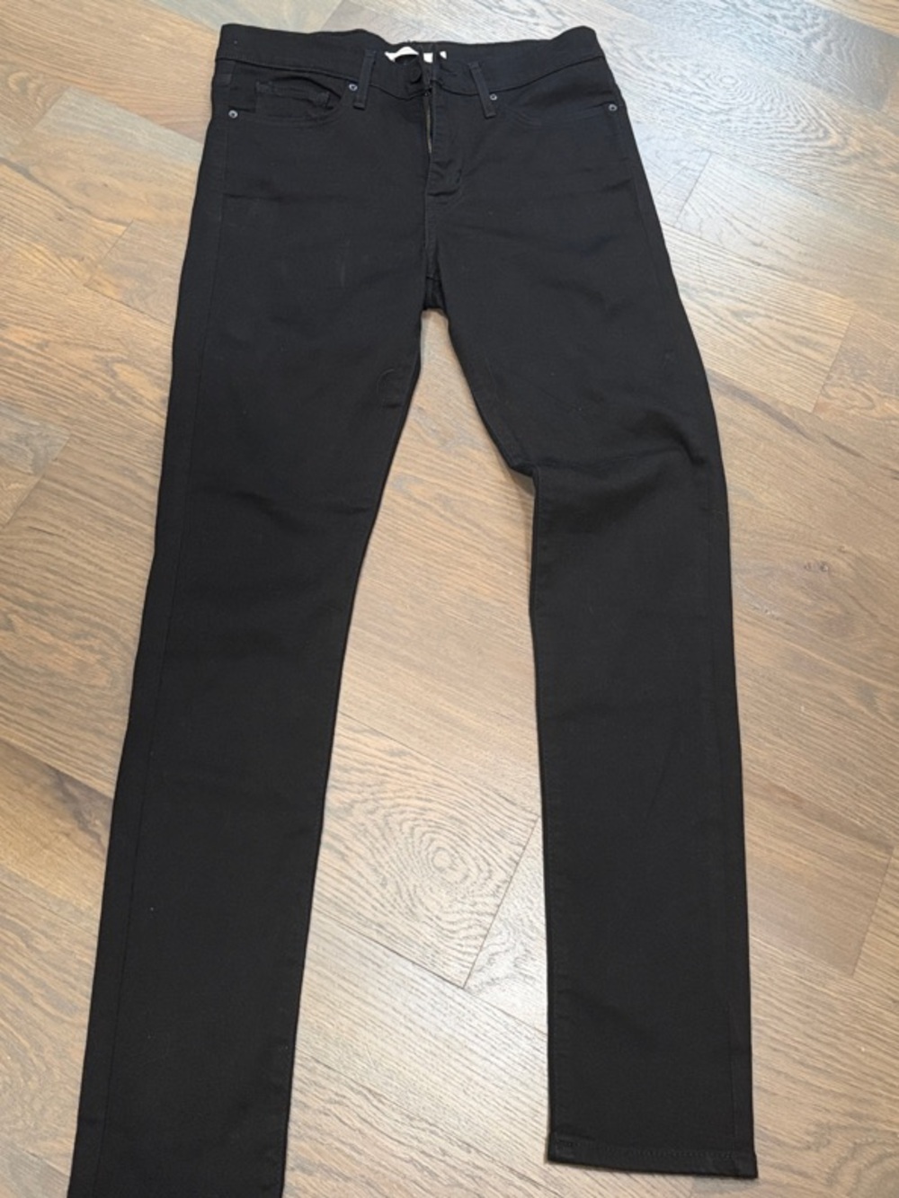 Levi's Women's Skinny Jeans in Black